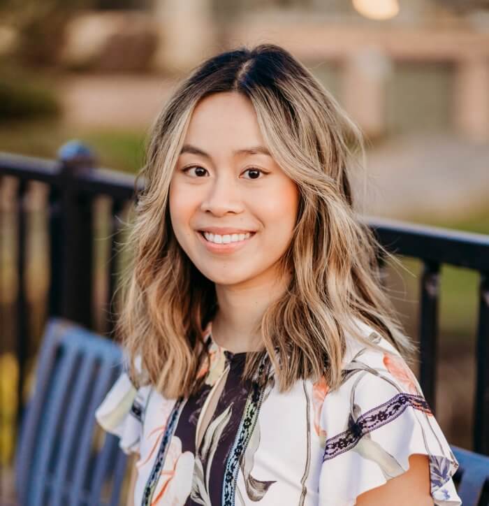 Sarah McNicholas - Real Estate Agent. Future Homes & Real Estates